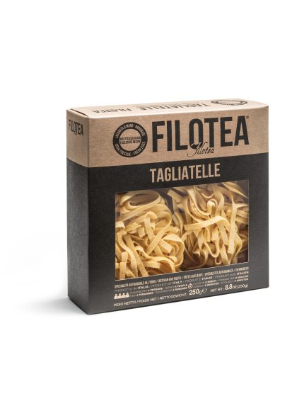 <img src="filotea-pasta-alluovo-artigianale-come-quello-della-nonna-spaghetti-chitarra.jpg" alt="Filotea matassine tagliatelle">